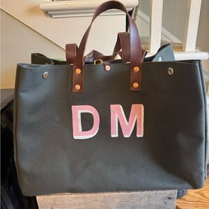 Meanwhile back on the farm limited edition hand painted olive xl canvas snap to